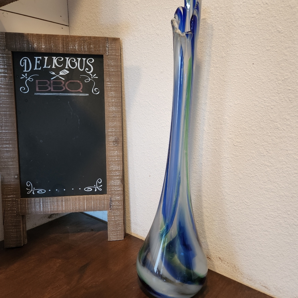Vintage Ozark craftsmen's guild silver dollar city hand blown glass vase